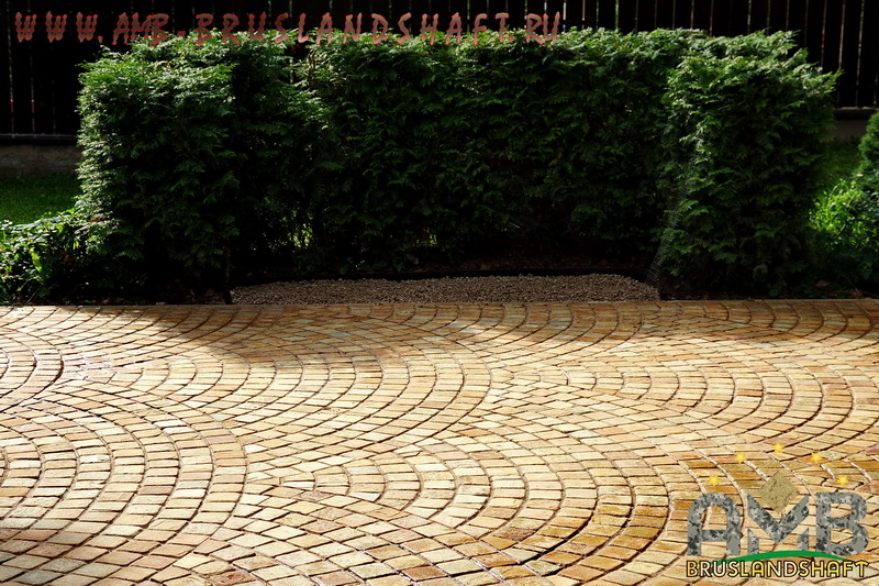 Шов галтованный у брусчатки