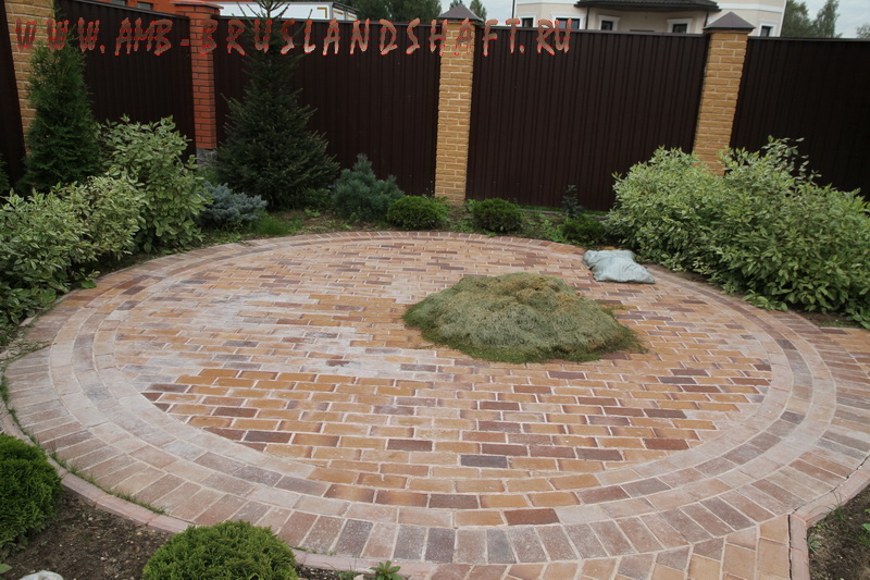 Неправильная укладка клинкерной брусчатки