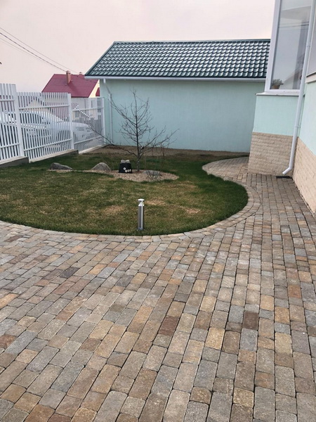 Несовременная укладка брусчатки