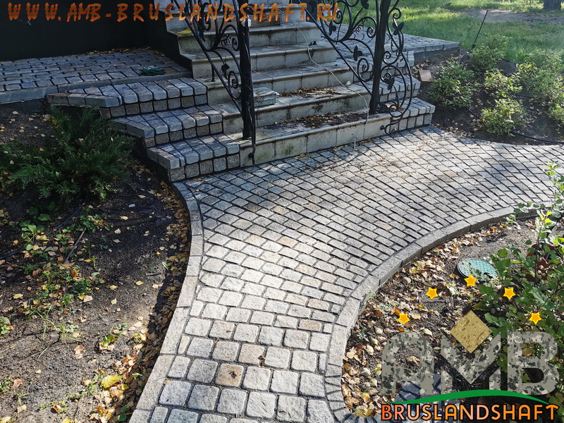 Современная укладка Ржевской брусчатки