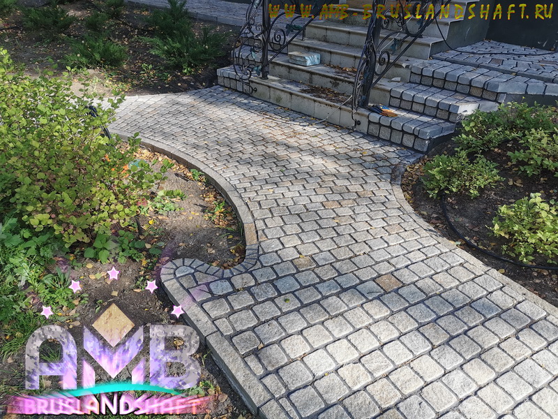 Укладка ржевской брусчатки по технологии AMB-bruslandshaft