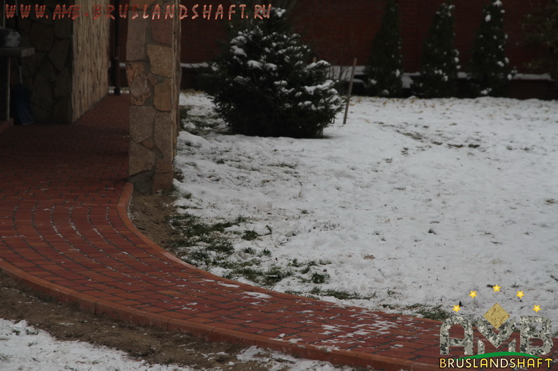 Вибропрессованная брусчатка: укладка по нашей технологии