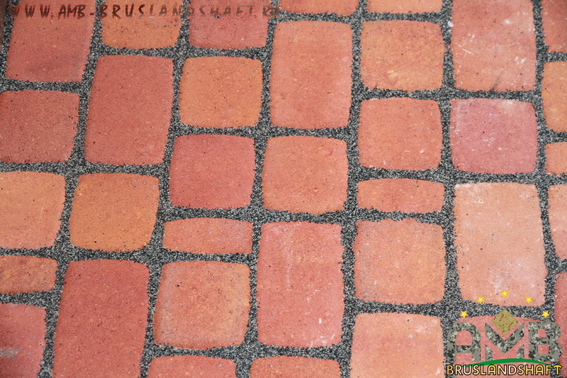 Вибропрессованная брусчатка: укладка по нашей технологии