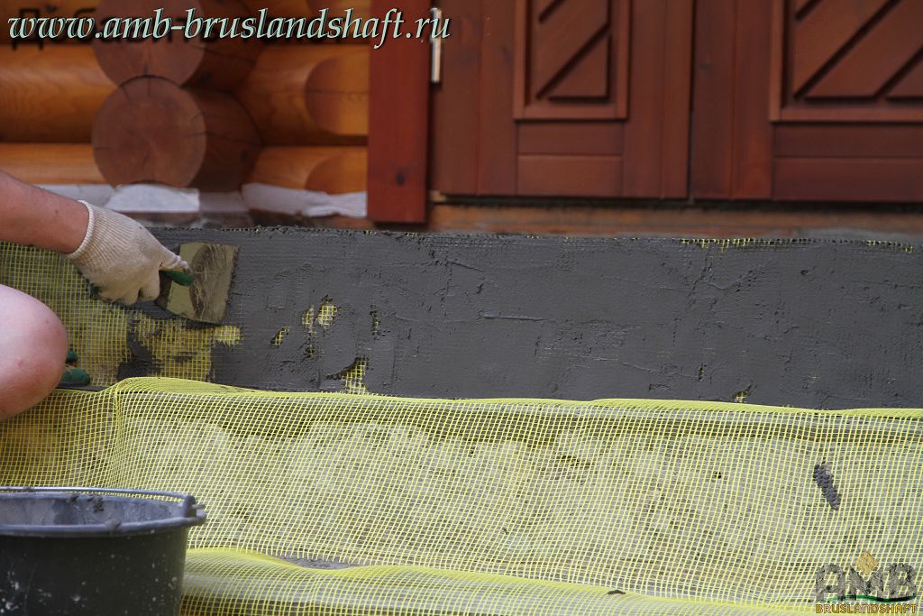 Гидроизоляция основания под клинкерные ступени и плитку